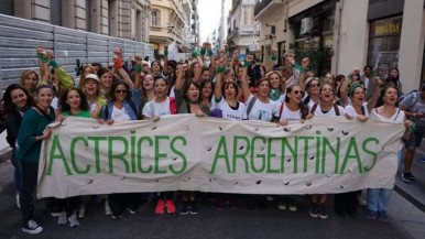 Actrices Argentinas pidió la renuncia de Fernando Espinoza
