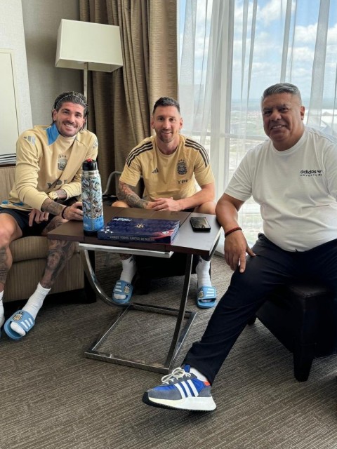 La cábala de Chiqui Tapia antes del debut de la Scaloneta