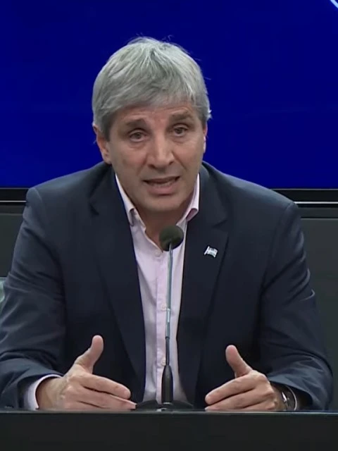 Luis Caputo: "Vamos a levantar el cepo, pero aún no tenemos una fecha definida"