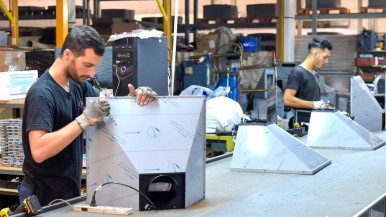 La producción metalúrgica volvió a caer en junio y acumula una baja de 11,2% en el año