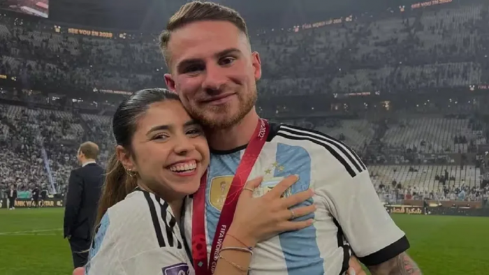 Camila Mayan inició una demanda contra Alexis Mac Allister