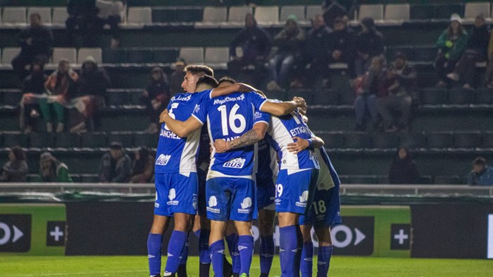 Atlético con la ilusión de volver a ganar enfrenta a Instituto: horario y formaciones