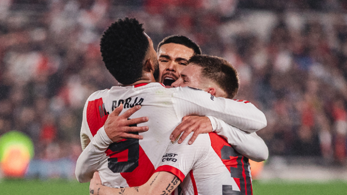 River ganó 2-1 a Talleres y pasó a los cuartos de final en la Copa Libertadores