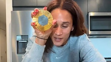 Ganó la medalla dorada en los Juegos Olímpicos, la rompió por accidente y pidió un reemplazo