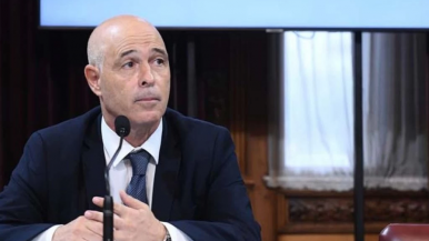 Un senador de LLA admitió tener más de 15 asesores y que la mayoría trabajan en San Luis