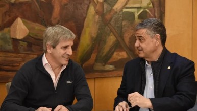 La Justicia convocó una nueva audiencia entre Jorge Macri y Caputo por el conflicto de coparticipación