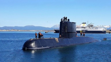 Cuatro marinos van a juicio oral por el hundimiento del ARA San Juan