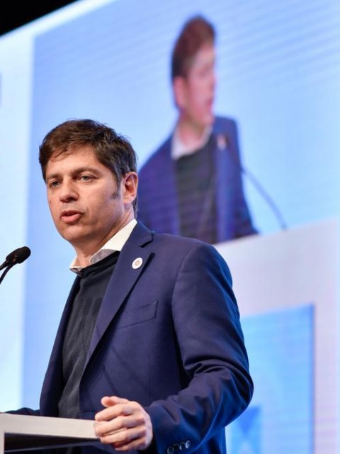 El kirchnerismo criticó a Milei en la previa a su defensa del Presupuesto 2025
