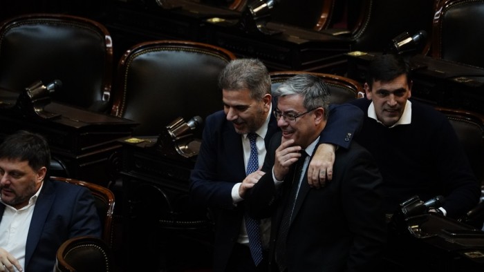 Milei se cruzó con el kirchnerismo: tensiones en la presentación del Presupuesto 2025