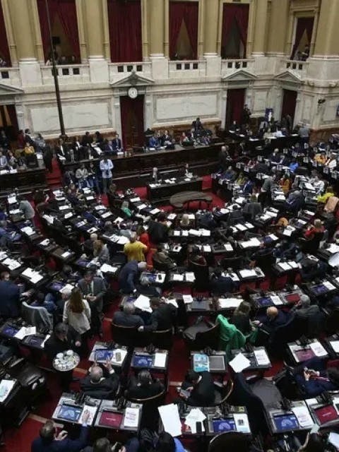 Juicio político a Milei: diputados de UxP impulsan acusaciones la estafa con $LIBRA
