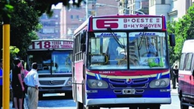 Legisladores tucumanos exigen unificar las tarjetas de colectivos y critican a Aetat