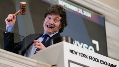 Milei tocó la campana en Nueva York y afirmó que no está a dispuesto a sacrificar el déficit fiscal