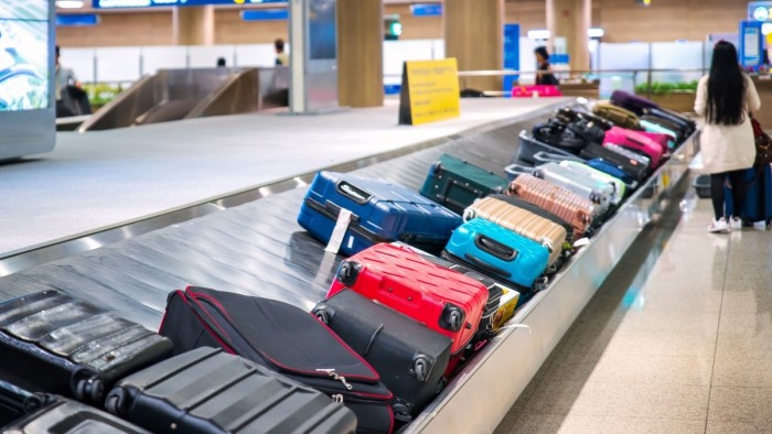 Intercargo despide a tres empleados tras ser acusados de robo de equipaje en Ezeiza