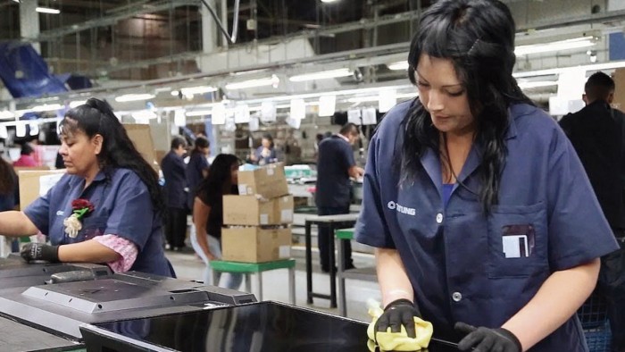 El empleo asalariado volvió a caer en enero y se perdieron más de 236.000 puestos en 18 meses