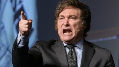 Milei acusó a CFK de obstruir su plan económico tras vetar la ley de financiamiento universitario