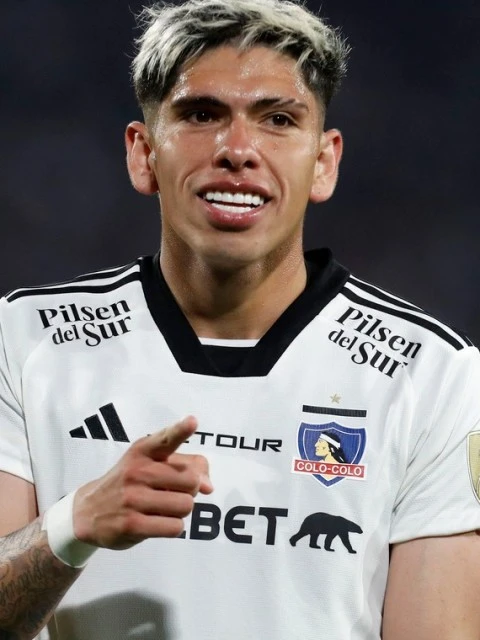 Boca va por Carlos Palacios: será la tercera negociación con Colo-Colo