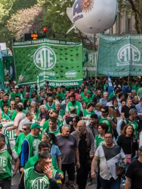 ATE anunció un paro de 36 horas y una marcha al ministerio a cargo de Sturzenegger
