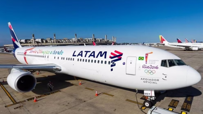 El Gobierno anuncia la incorporación de 14 nuevos aviones y nuevas rutas aéreas