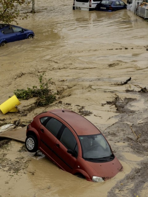 Devastadoras lluvias en España dejaron al menos 62 muertos 
