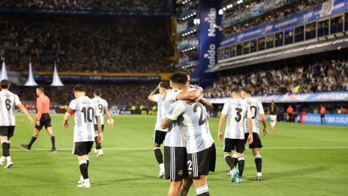 Argentina a un paso del Mundial 2026: ganó a Perú 1-0 en La Bombonera