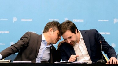 Kreplak alertó que los jubilados deberán destinar el 80% de su ingreso a medicamentos debido al recorte de PAMI