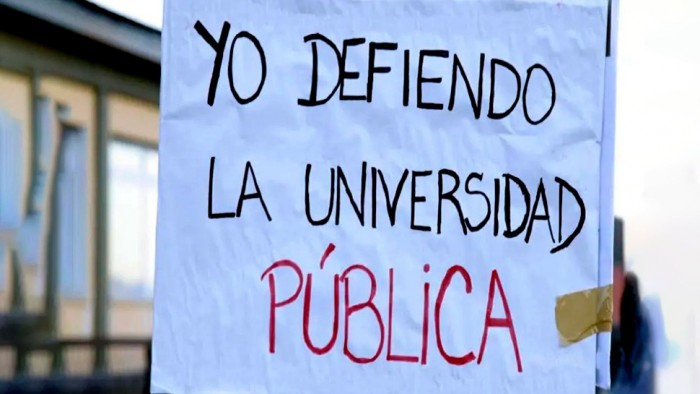 Aranceles para estudiantes extranjeros: ¿Qué dicen las universidades? 