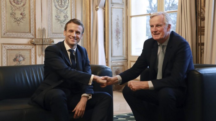 Destituyen al primer ministro de Francia 