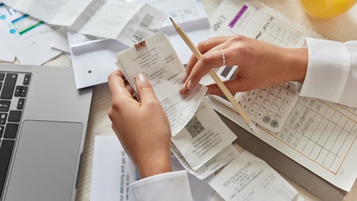 Desde enero 2025 será obligatorio desglosar el IVA y otros impuestos en los tickets de compra