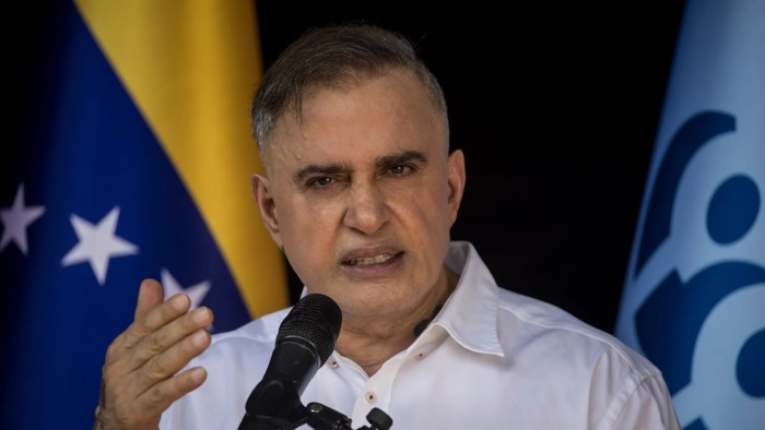 El fiscal venezolano apuntó contra Werthein: "Vocero del inframundo argentino"