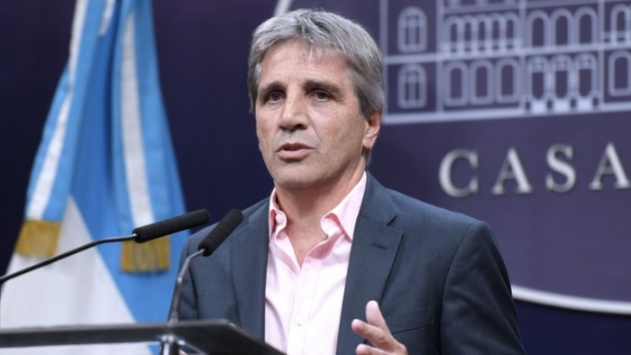 Caputo acusó a los intendentes de obstaculizar la baja de inflación por el aumento de tasas
