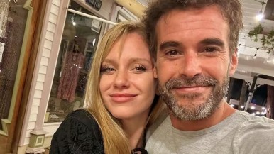 Nicolás Cabré y Rocío Pardo anuncian su compromiso tras un año de noviazgo