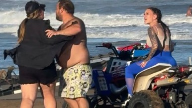 Fotos: el impactante momento en que la joven atropelló a un niño en Pinamar