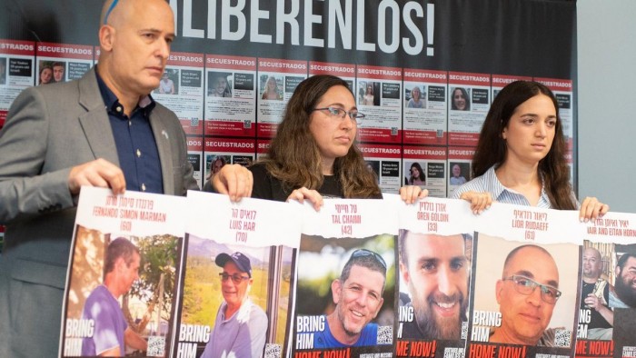 El destino incierto de los 8 argentinos secuestrados por Hamas: ¿Qué se sabe?