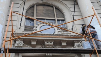 Piden que se evalúe la estructura del exedificio de Rentas de la San Martín y Maipú