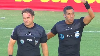 Suspendieron el partido entre Godoy Cruz y Talleres por la agresión a un juez de línea