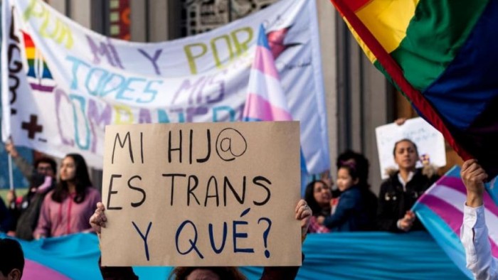 Diputados tratará la decisión del Gobierno de impedir tratamiento de hormonización a menores de edad