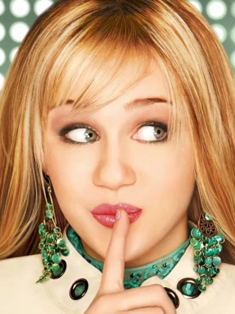 El creador de Hannah Montana reveló el final que Disney quería para la serie