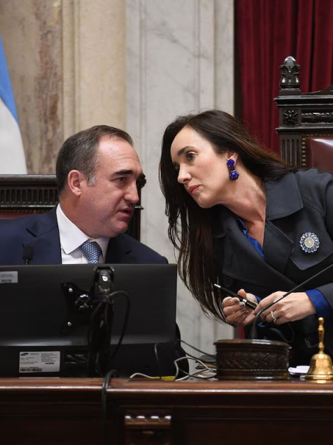 El oficialismo y los dialoguistas acordaron para relegar al kirchnerismo en el Senado