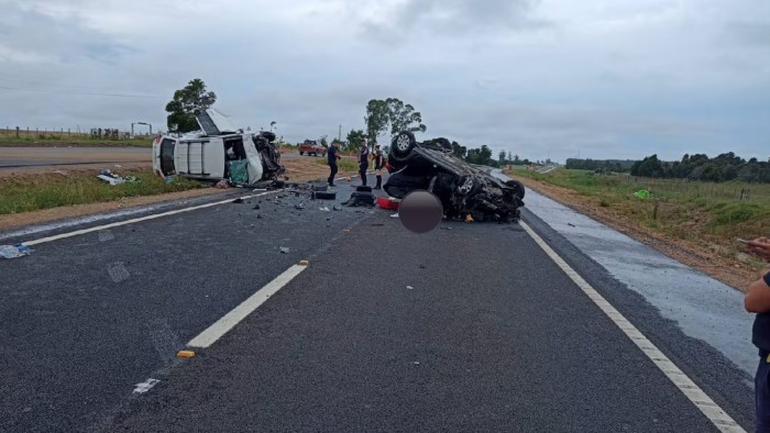 Tragedia en Uruguay: dos argentinos murieron en choque frontal
