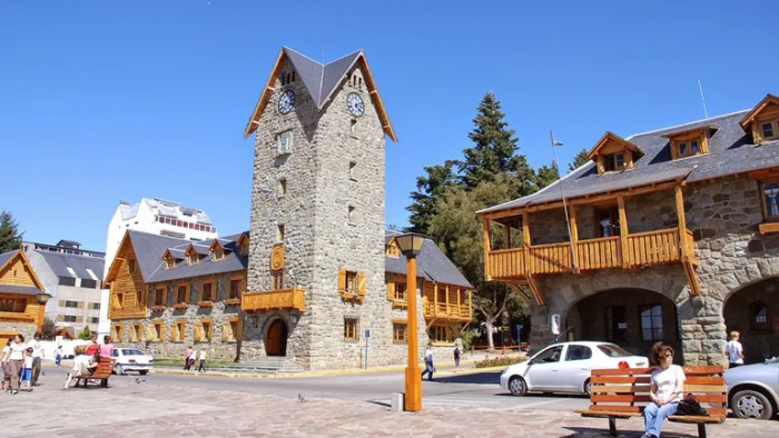Una mujer agredió brutalmente a un bebé de 5 meses en Bariloche y fue detenida