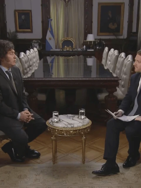 Se filtró el video de la entrevista de Viale a Milei sin editar y con preguntas guionadas 