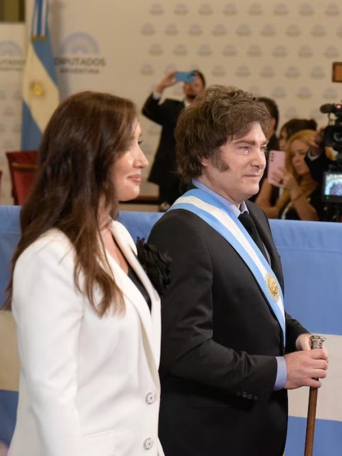 La Cadena Nacional omitió mostrar el tenso saludo entre Milei y Villarruel