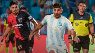 Atlético Tucumán cayó ante Newell's y se hunde en la tabla del Torneo Apertura