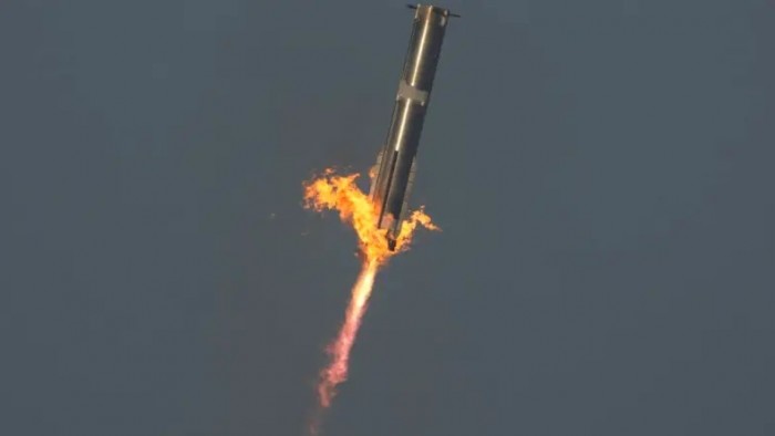 La explosión del megacohete Starship de Elon Musk obligó a desviar vuelos en el Golfo de México