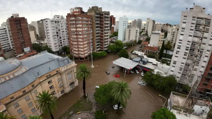 Temporal en Bahía Blanca: ya son 16 los muertos y hay más de 1.400 evacuados