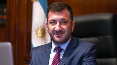 Allanamientos y detenciones en la causa de Edgardo Kueider
