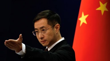 China desafío con escalar el conflicto con EEUU: "No tememos una guerra comercial"