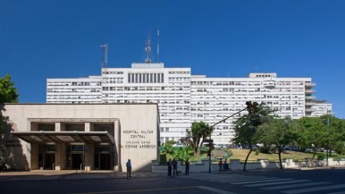 Conmoción en la Armada Argentina: una joven militar está en coma tras un entrenamiento antidisturbios