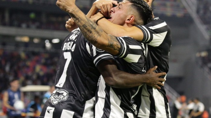 Central Córdoba volvió a ganar por Libertadores y es puntero en su grupo