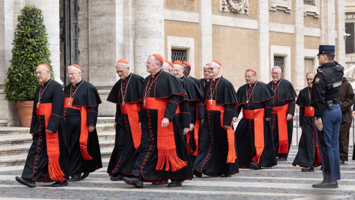 680f64f357dc8_700_394!